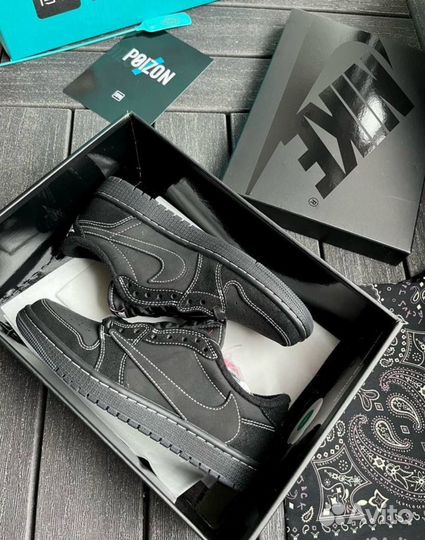 Nike air jordan 1 10 travis scott black phantom