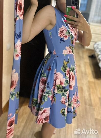 Вечернее платье