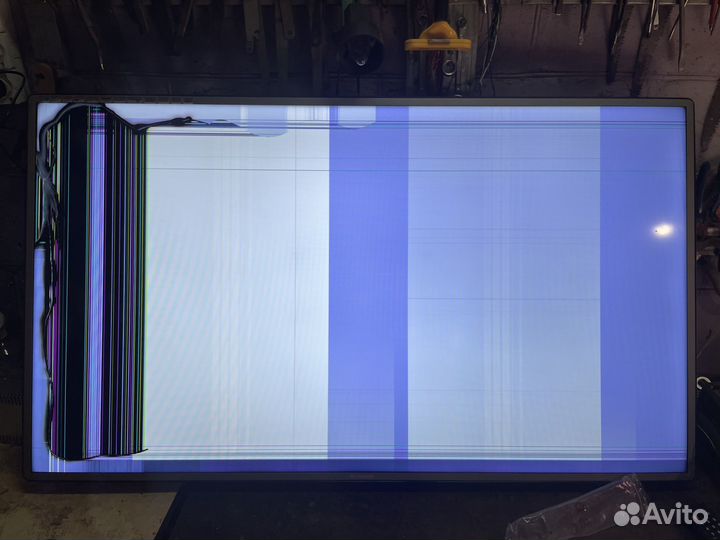 Телевизор Telefunken 50