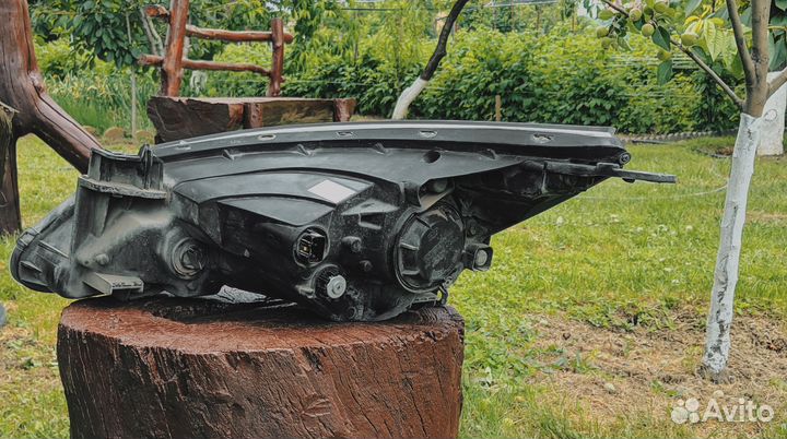 Фара правая Солярис оригинал