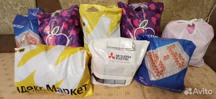 Пакет игрушек и вещей