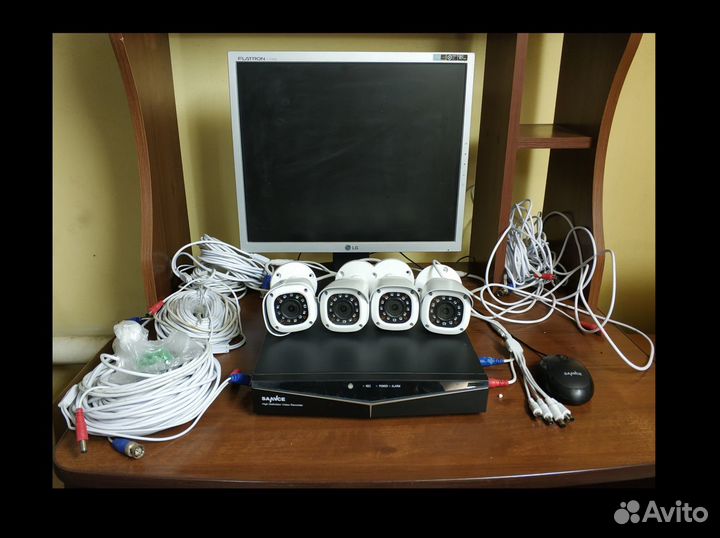 Комплект видеонаблюдения 4 камеры