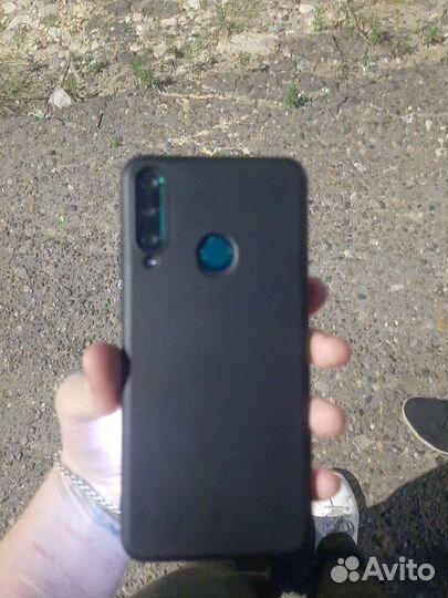 Хуавей y6p