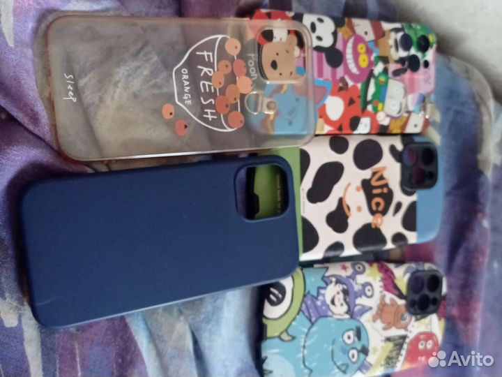 Чехлы на айфон 13, 2 штуки, и на айфон 12 про