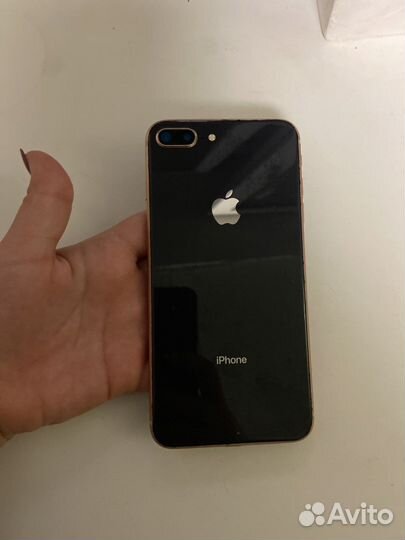 Телефон iPhone 8 plus