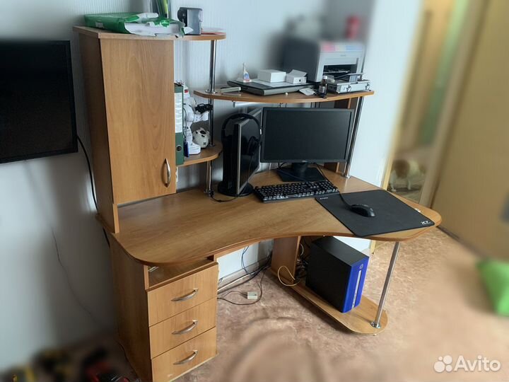 Компьютерный стол бу