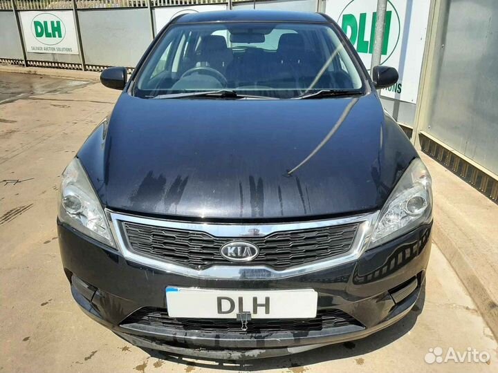 В разборе KIA Ceed 1 ed 1.4 МКПП