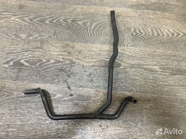 Патрубок системы охлаждения Ауди A6 C6