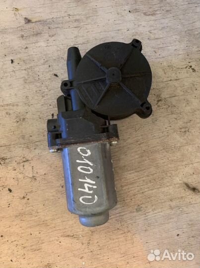 Моторчик стеклоподъемника Almera N16