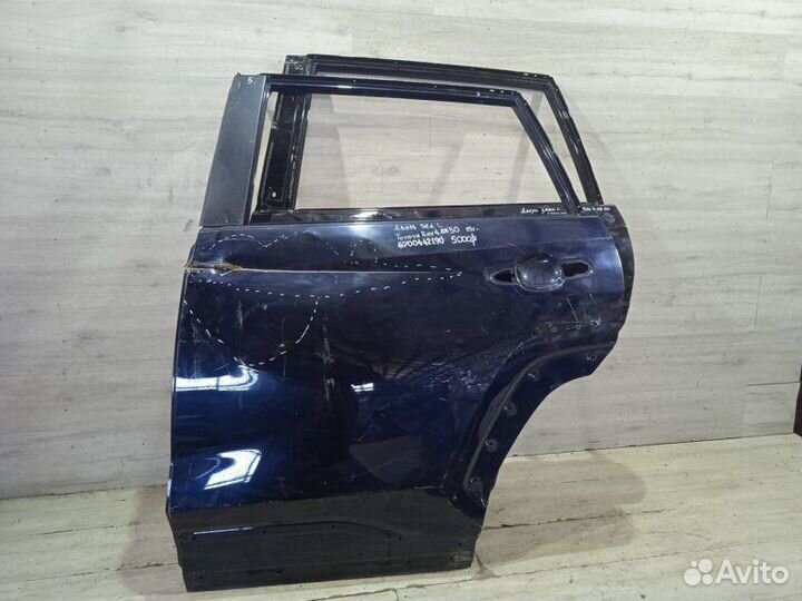 Дверь Toyota