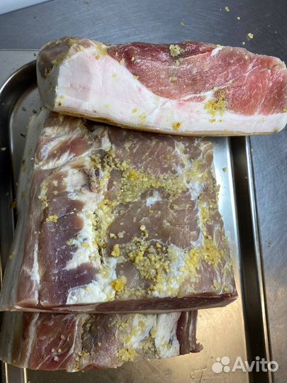 Сало солёное с чесноком