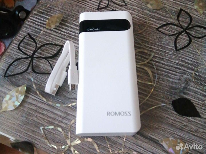 Пауэрбанк новый, литий-ионный