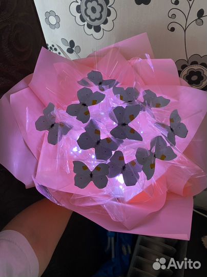 Букетик из бабочек