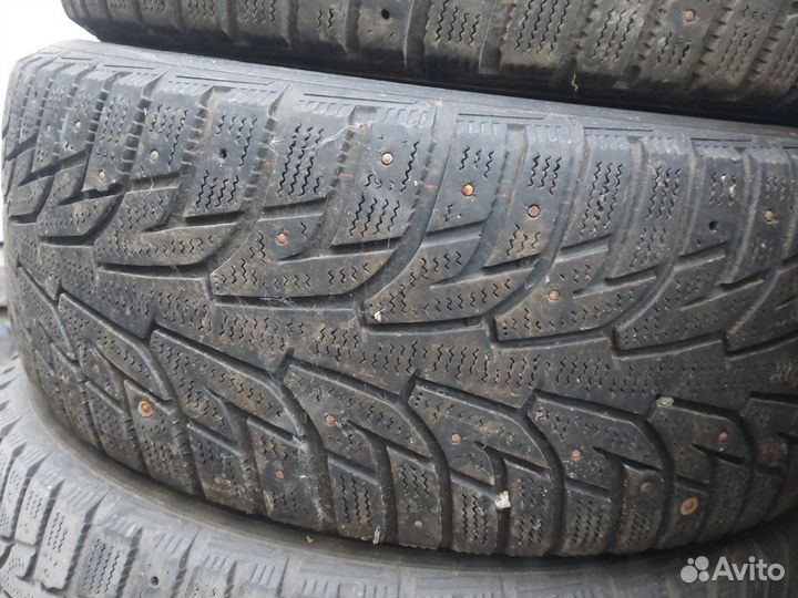 Hankook Winter I'Pike 235/55 R17 103T