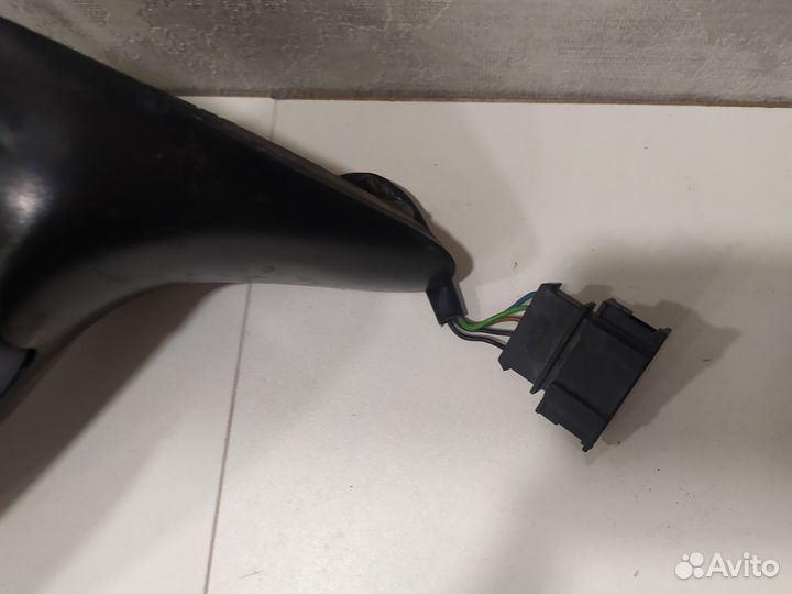 Зеркало правое Skoda Octavia a4 tour