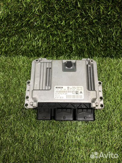 Блок управления двигателем Peugeot 308