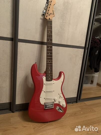 Электрогитара fender stratocaster squier sss