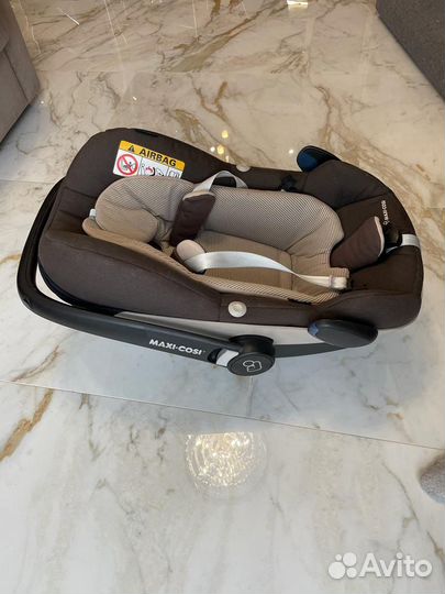 Автолюлька Maxi cosi pebble plus
