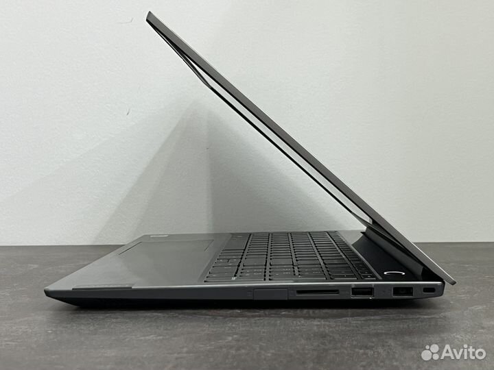 Lenovo ThinkBook i7-10/16/512