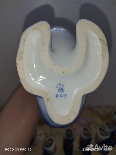 Кувшин рыбка со стопками