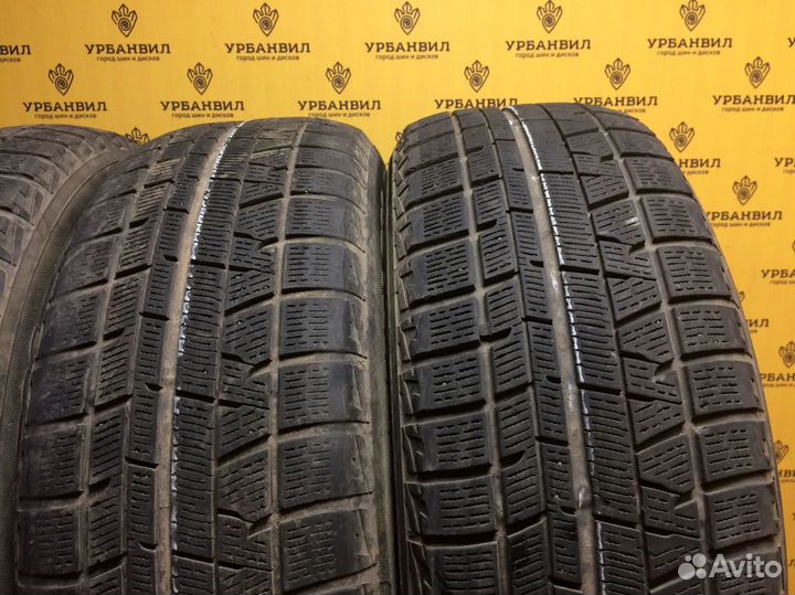 Yokohama Ice Guard IG50 215/60 R16