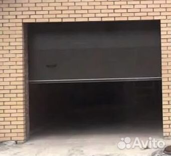 Секционные ворота