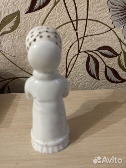 Антикварная солонка. Фарфор Кузнецова XIX век