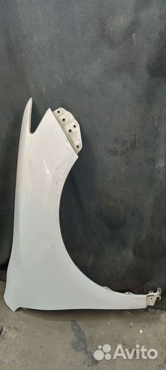 Крыло переднее правое Toyota Camry