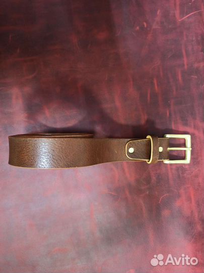 Мужской кожаный ремень ручной работы