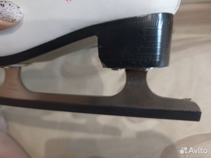 Коньки размер 31/32 для девочек