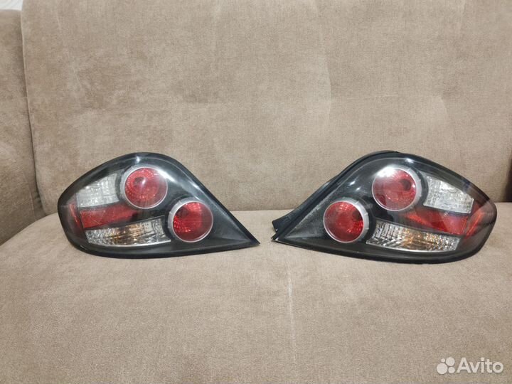 Задние фонари Hyundai Tiburon/Coupe