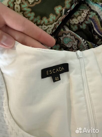 Платье escada 40 в отличном состоянии