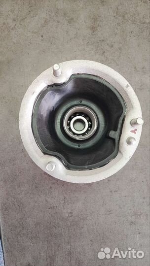 Опора амортизатора верхняя 31306775098