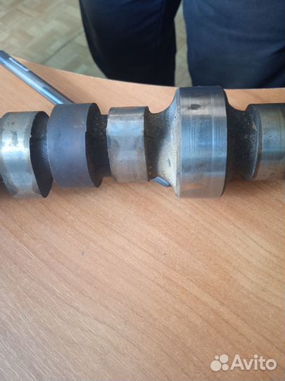 Распредвал на двигатель умз-4213, 4216