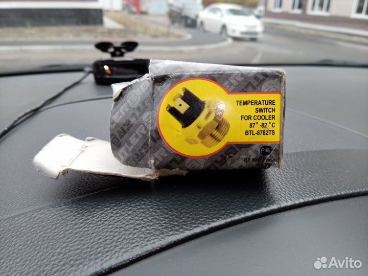Датчик включения вентилятора охлаждения ваз