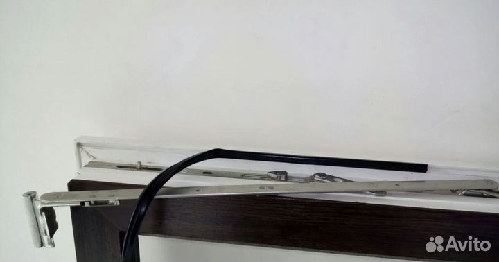 Мастер по ремонту пластиковых окон