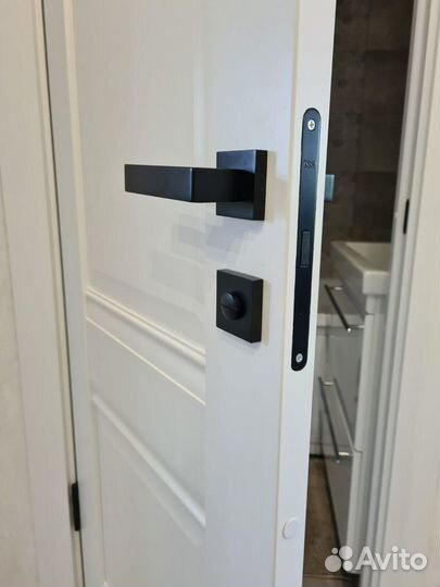 Двери межкомнатные с коробкой