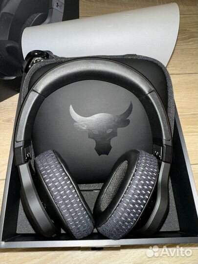 Беспроводные наушники jbl under armour