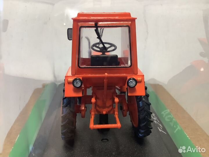 Модель трактора Т-25А 1:43 Ашет