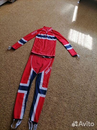 Лыжный гоночный костюм 152см