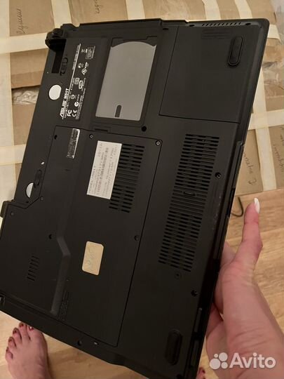 Ноутбук asus на запчасти