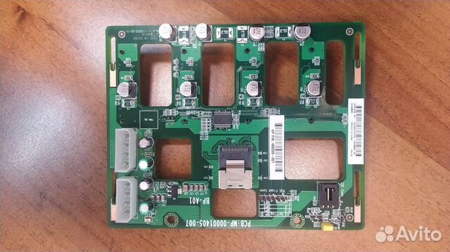 Плата от корзины SAS/SATA HP 4xSAS/SATA