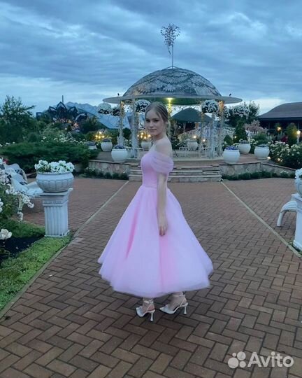 Вечернее платье