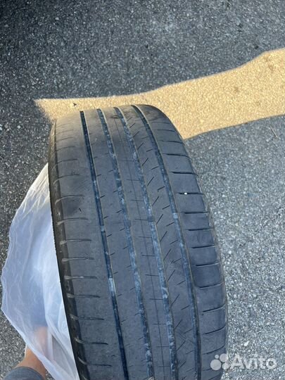Bridgestone Alenza 001 255/55 R19 107W