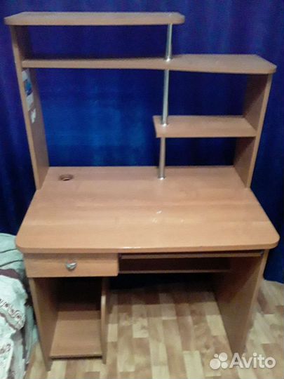 Компьютерный стол бу