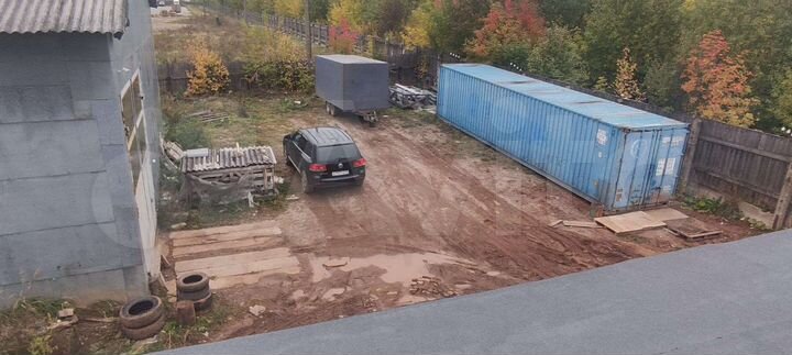 Машиноместо, > 30 м²