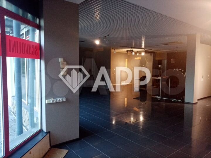 Торговая площадь, 180 м²