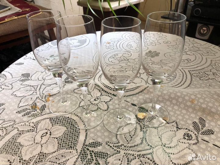 4 белых бокала для шампанского стеклянные