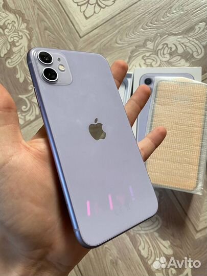 iPhone 11, 128 ГБ