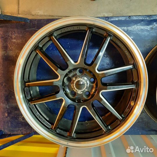 Rays японские диски r18 Gram Light 57 Ultimate